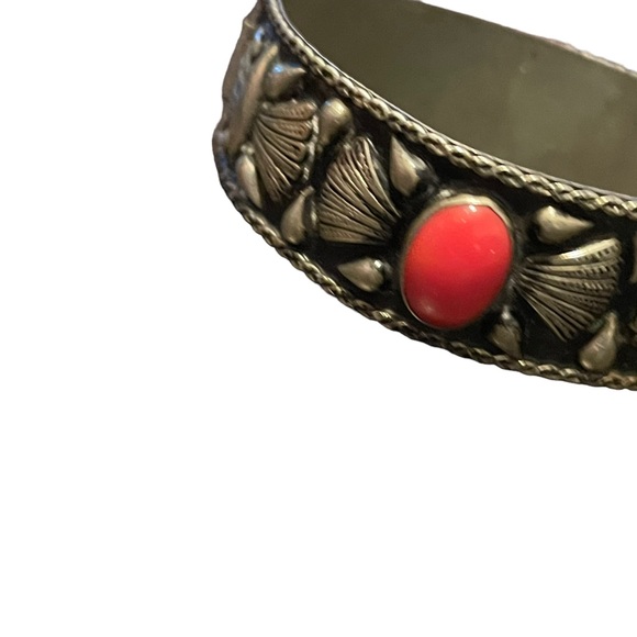 Antique Art Deco Italy Alpaca Carved shell Cameo & Coral Bangle bracelet - Picture 6 of 12